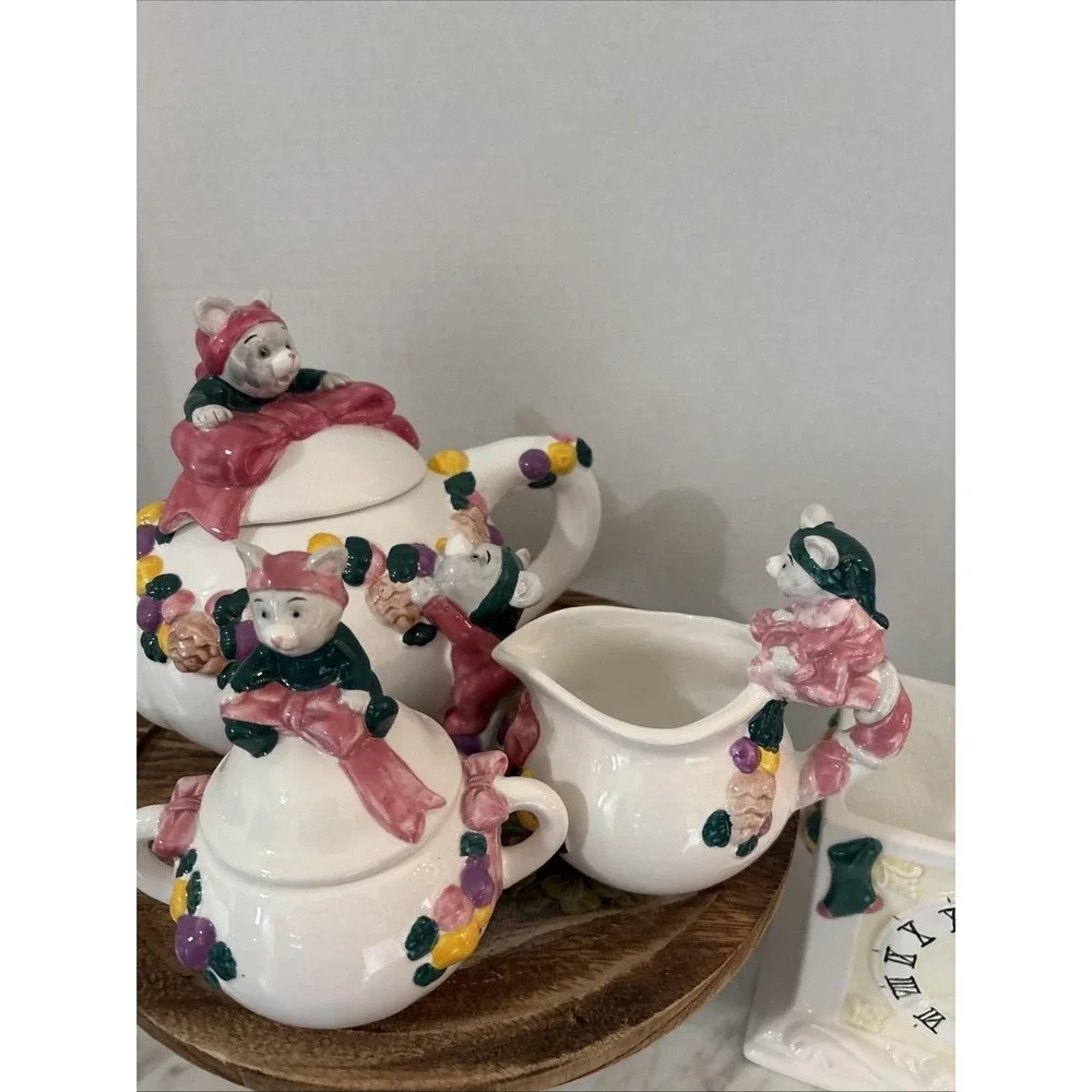 Cat Mouse Applause Inc 5 Pc Set Tea Pot Creamer Napkin Holder Lids Clock Pink